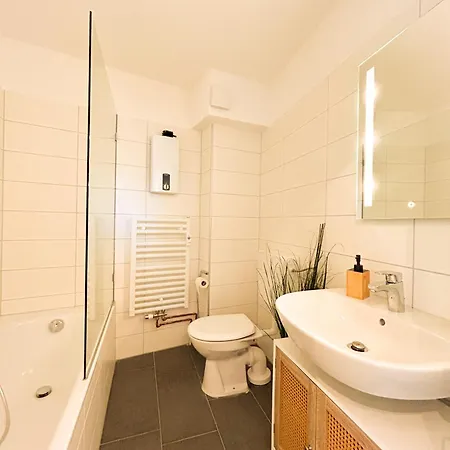 2 Schlafzimmer, Zentral, Kingsizebetten *