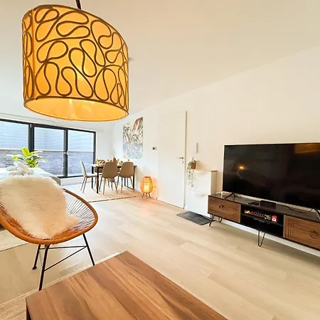 Apartament Iii Kingsizebetten L Balkon L Naehe Dom Und Universitaet