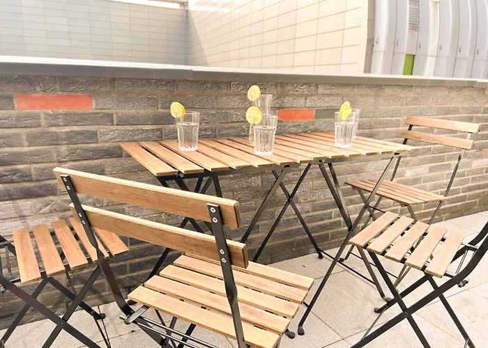 2 Schlafzimmer, Zentral, Kingsizebetten * Aachen